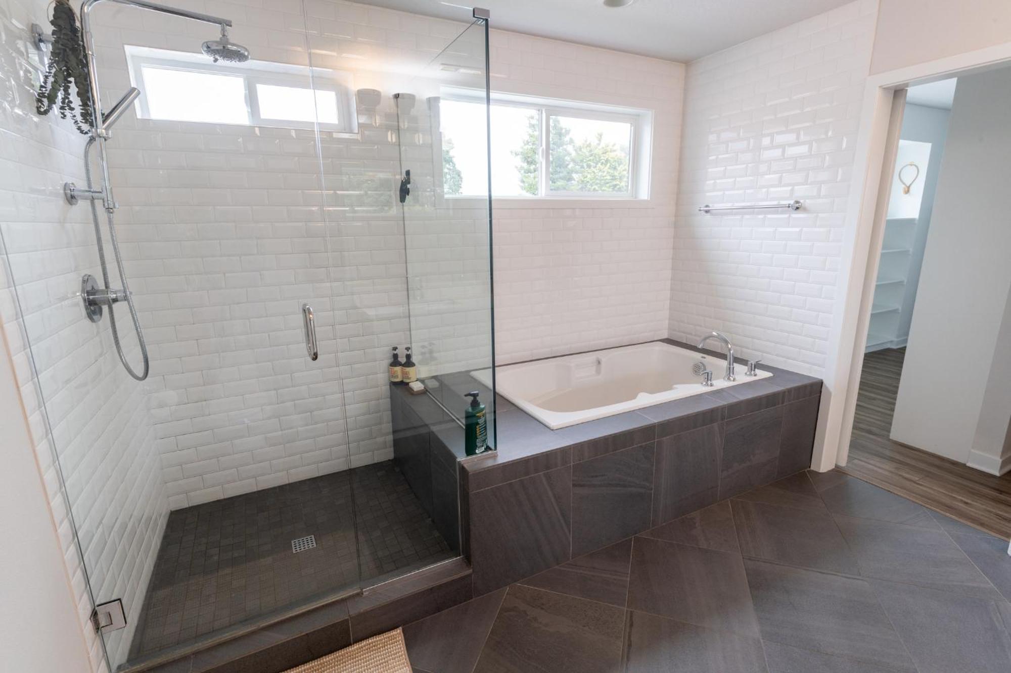 Comfy Family Home, Walkable Neighborhood + Patio! Portland Exteriör bild